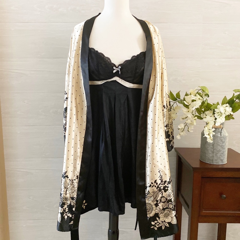 Elegant Slip and Robe Sleepwear Bundle